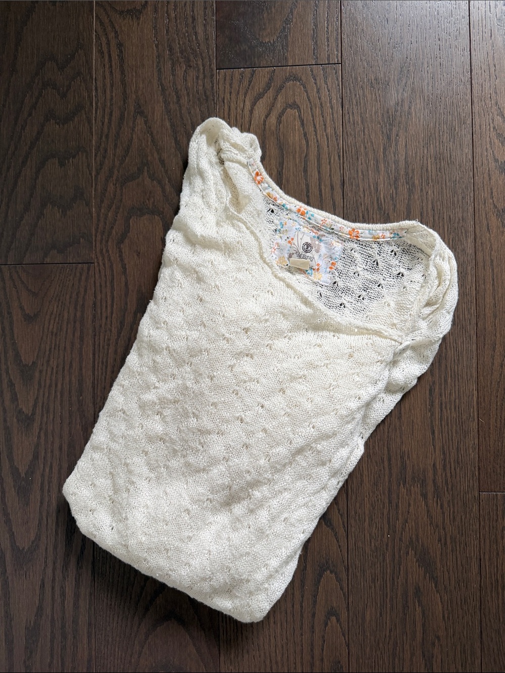 Lightweight Open-Knit Women's Sweater  with Button Detail - Picture 5 of 5